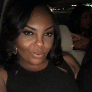 Meet your Posher, Alexis